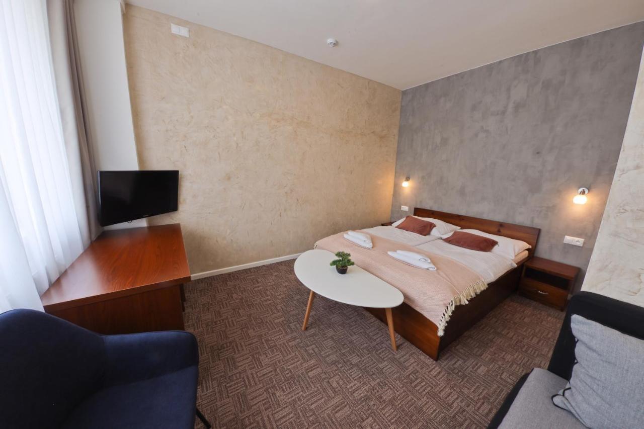 Hotel Slanica Наместово Экстерьер фото