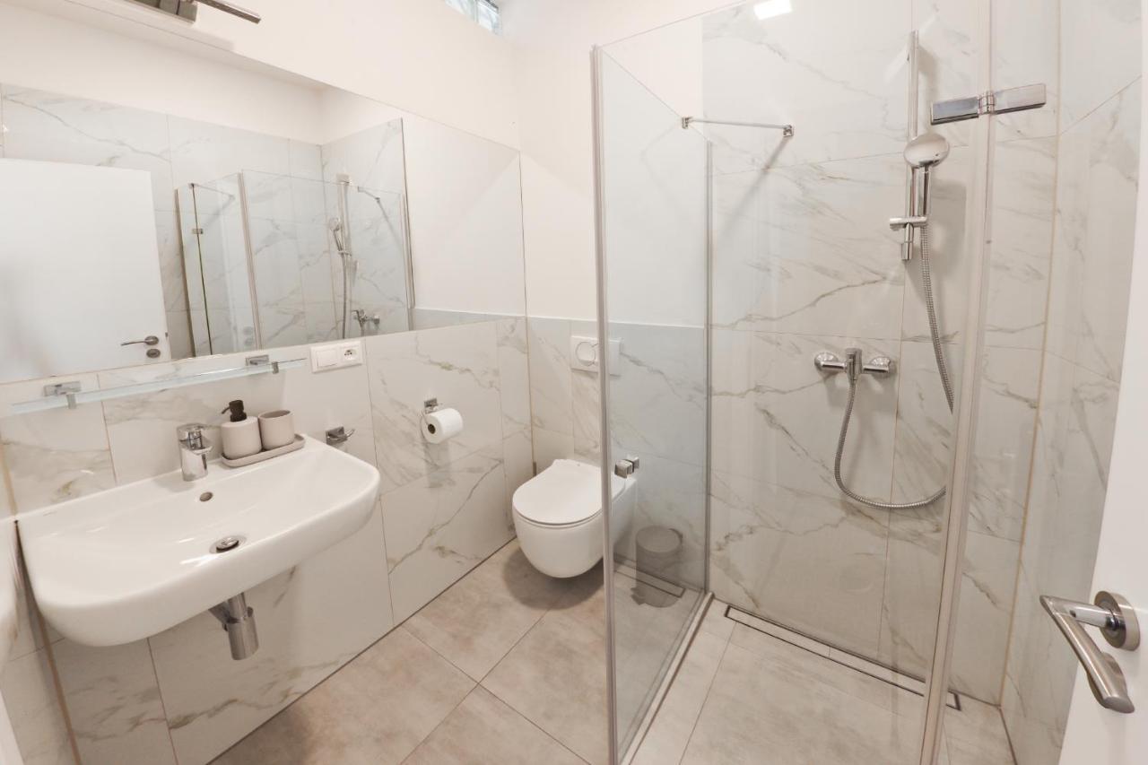 Hotel Slanica Наместово Экстерьер фото