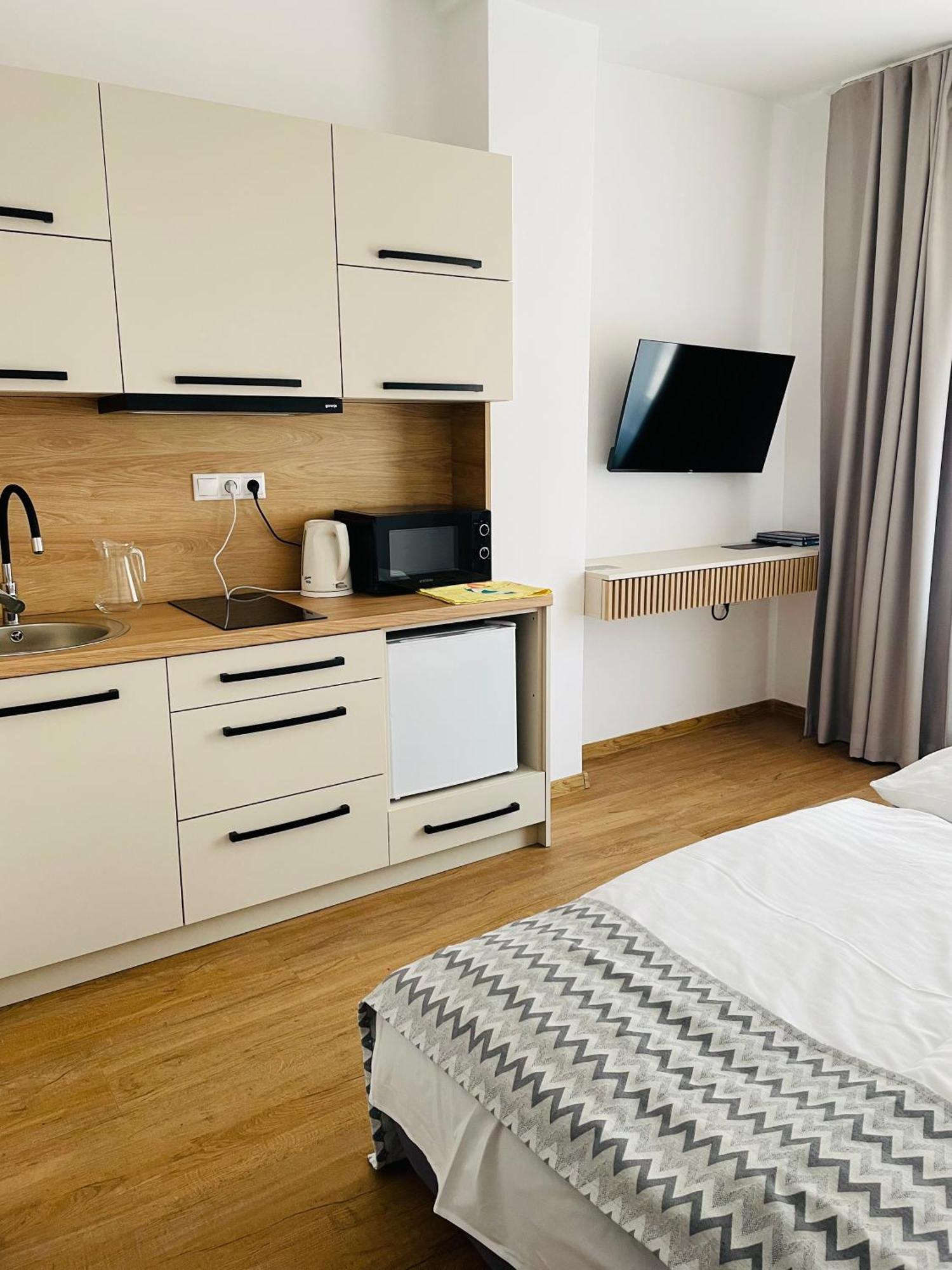 Hotel Slanica Наместово Экстерьер фото
