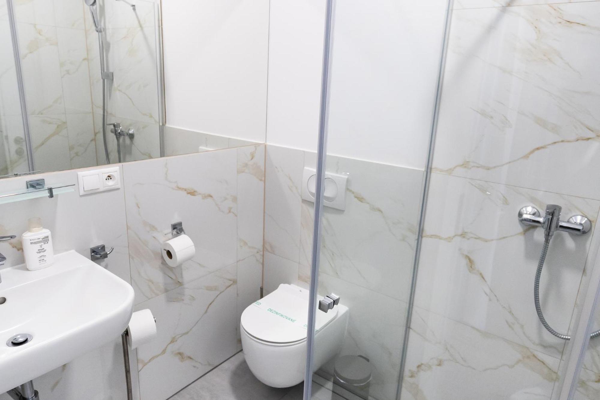 Hotel Slanica Наместово Экстерьер фото